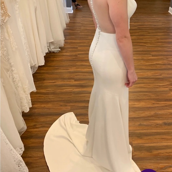 Wedding Gown by Theia Lotus - Picture 4 of 7